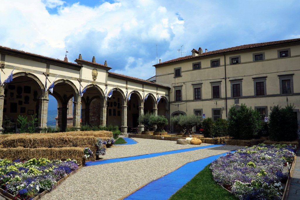 097 CASTIGLION FIORENTINO.JPG